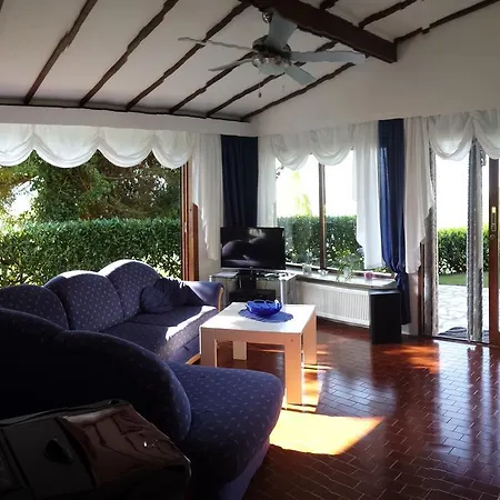 Сasa de vacaciones House Peter Gardasee